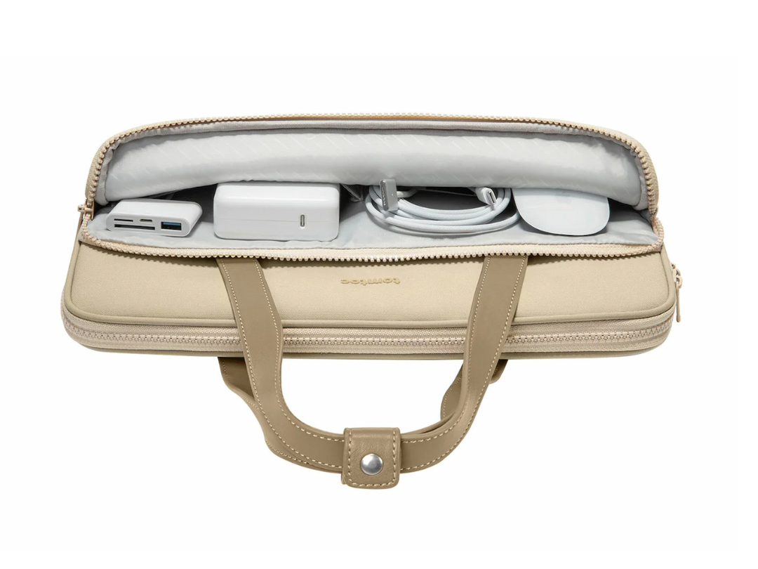 Buy Tomtoc Defender-A22 13.5” Laptop Handbag – Khaki | in Qatar Buy Tomtoc Defender-A22 13.5” Laptop Handbag – Khaki | in Qatar